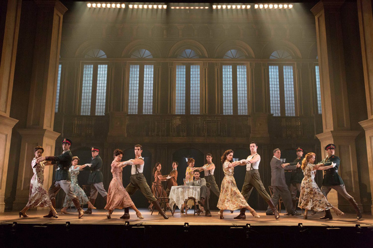 The Touring Cast of EVITA. Photo Credit