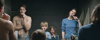 Johannes Bah Kuhnke, Vincent Wettergren, Clara Wettergren, and Lisa Loven Kongsli in the movie  Force Majeure.