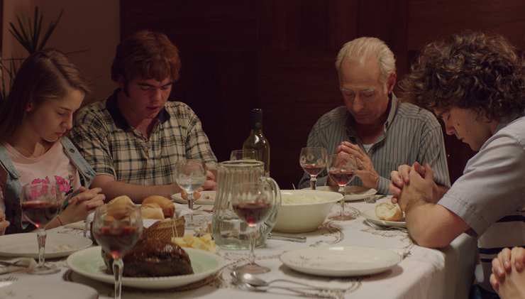 Photo (from left): Antonia Bengoechea, Gastón Cocchiaralle, Guillermo Francella, Peter Lanzani.