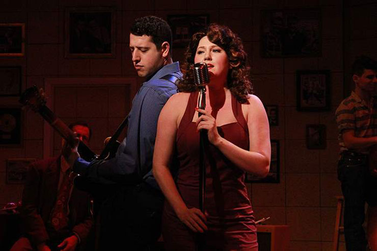 Jeremy Sevelovitz as Carl Perkins and Lindsey Corey.<br>
Photo credit: Alberto Romeu.