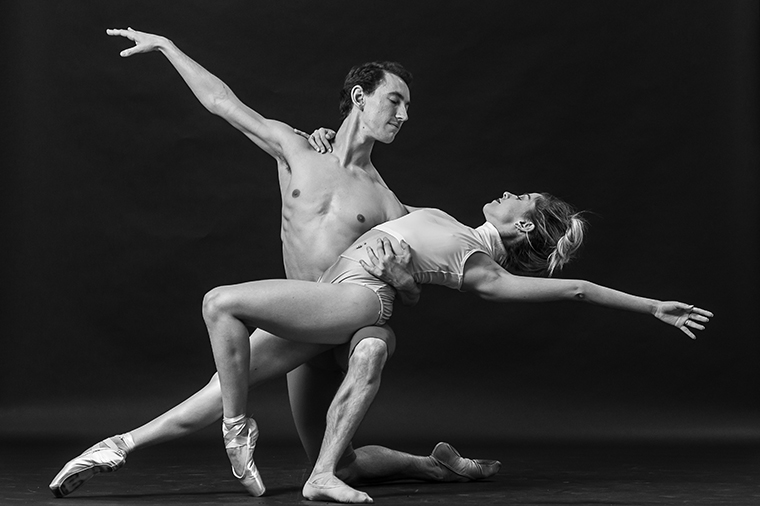 Dancers Meisy Lafitte & Yanis Eric Pikieris, Photo (c) Luis Corona, courtesy of Dimensions Dance Theatre of Miami