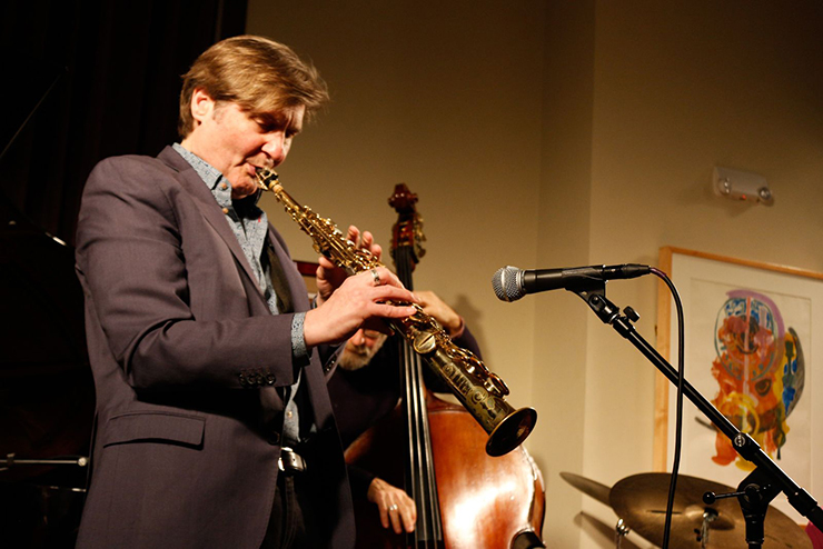 Saxophonist Tim Reis