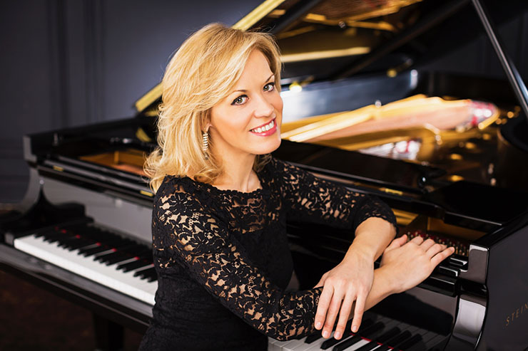 Pianist Olga Kern. Photo courtesy of Artist Management.