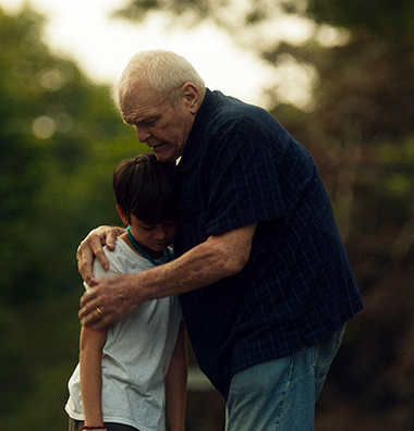 Lucas Jaye, Brian Dennehy in 