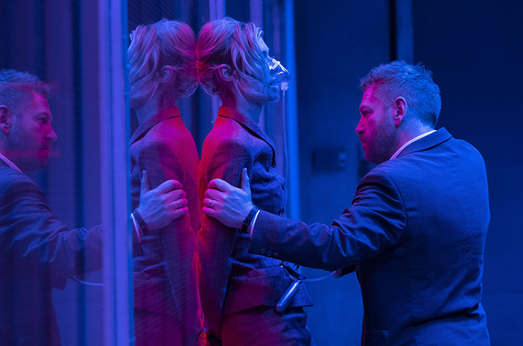 Elizabeth Debicki, Kenneth Branagh as a bickering husband and wife in the Christopher Nolan's