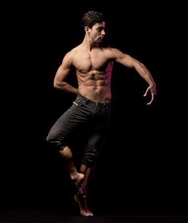 Kleber Rebello<br>

Company: Miami City Ballet<br>

Photographer:Yanni de Melo