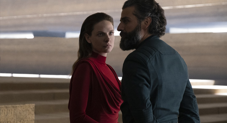 Rebecca Ferguson and Oscar Isaac in a scene from 