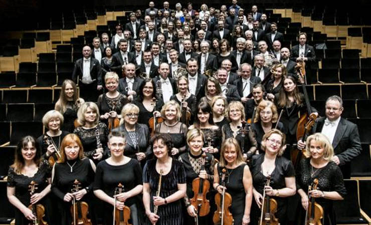 Founded in 1944, the Polish Wieniawski Philharmonic gave the first symphony concert in postwar Poland and has since become the largest music institution in eastern Poland.