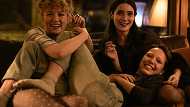 Eleonoora Kauhanen, Linnea Leino and Aamu Milonoff in a scene from 