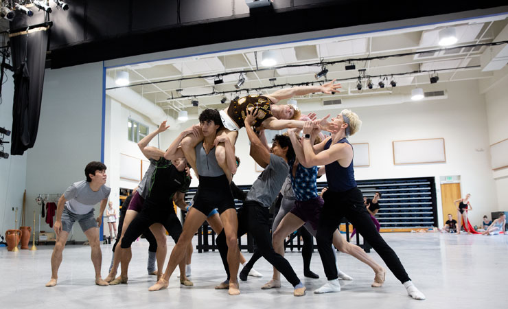 Miami City Ballet dancers in