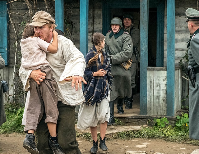 Eryk Lubos as Pavlo in Steven Oritt's film