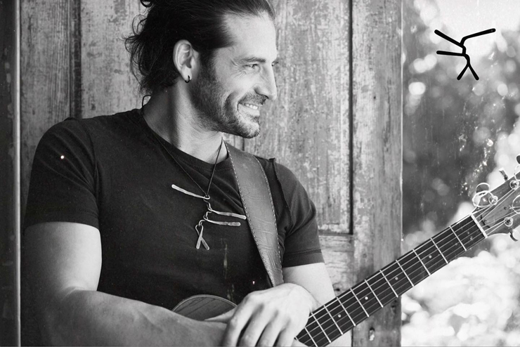 Adam Ezra performs in the Abdo New River Room at the Broward Center for the Performing Arts on Thursday, Sept. 15. (Photo courtesy of Broward Center)