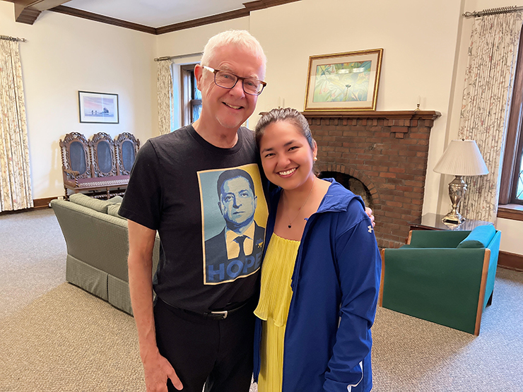 Sheena Gutierrez is one of the resident musicians of the South Beach Chamber Ensemble shown here with the ensemble's founder Michael Andrews. (Photo courtesy of South Beach Chamber Ensemble)