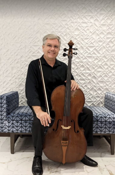 South Florida Symphony Chamber cellist Christopher Glandsdorp. (Photo from South Florida Symphony)