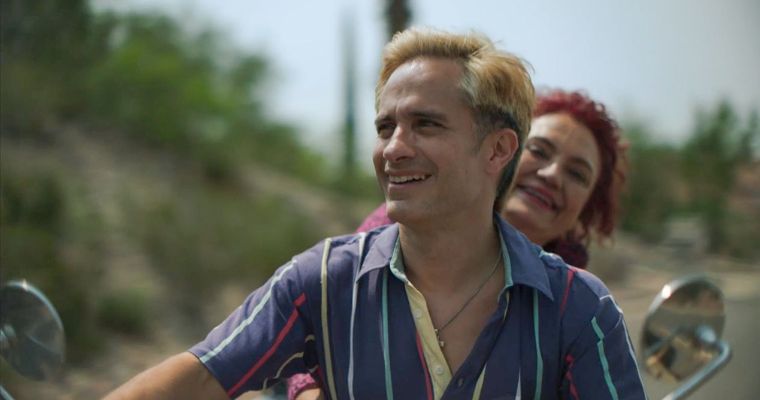 Gael Garcia Bernal as Saul Armendariz/Cassandro and Perla de la Rosa as Yocasta in a scene from