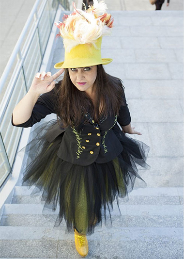 She was born María Luisa Ramírez, now known simply as Maui, in Utrera (Seville), niece of the legendary Bambino and daughter of the guitarist and composer Miguel Ramírez (Los Centellas). (Photo from FUNDarte)