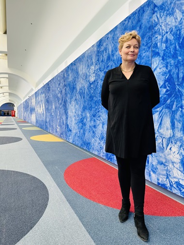 Artist Mette Tommerup in front of 