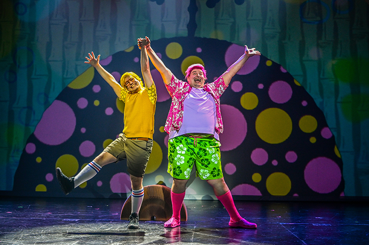 SpongeBob (Anthony Llerandi) and Patrick Star (Marc Christopher) rejoice. (Photo by Larry Marano)