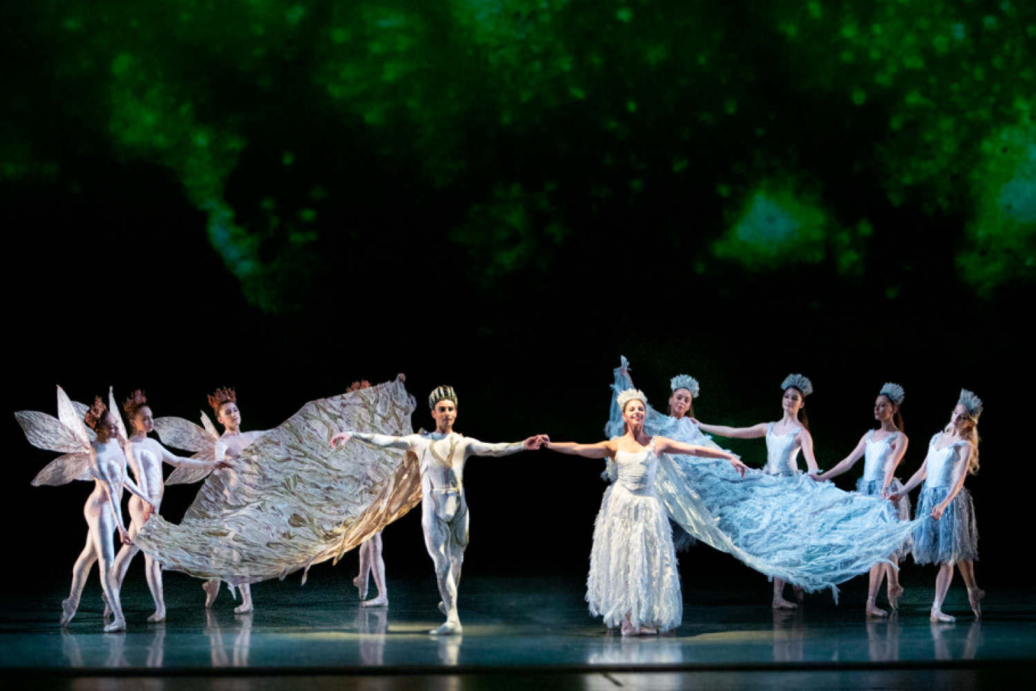 Lauren Fadeley, Renato Penteado and Miami City Ballet dancers in the 2018-2019 season's