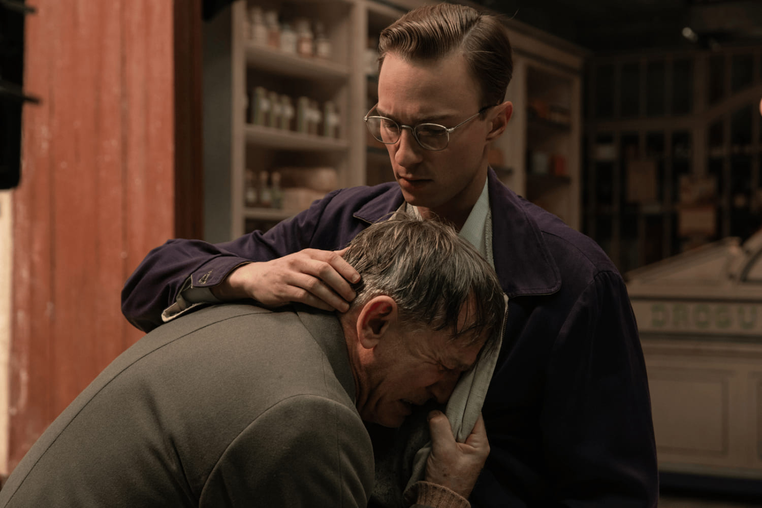 Daniel Craig as William Lee and Drew Starkey as Eugene Allerton in a scene from