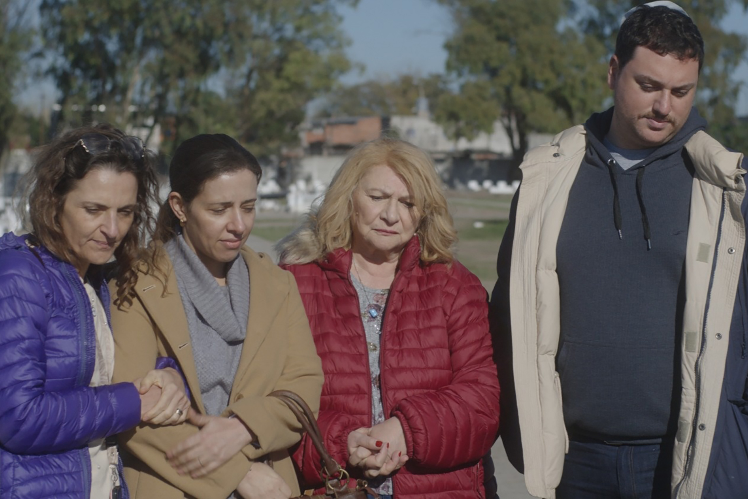 Antonia Zegers as Silvia, Juliana Gattas as Elisa, Rita Cortese as Dora and Iair Said as David in a scene from