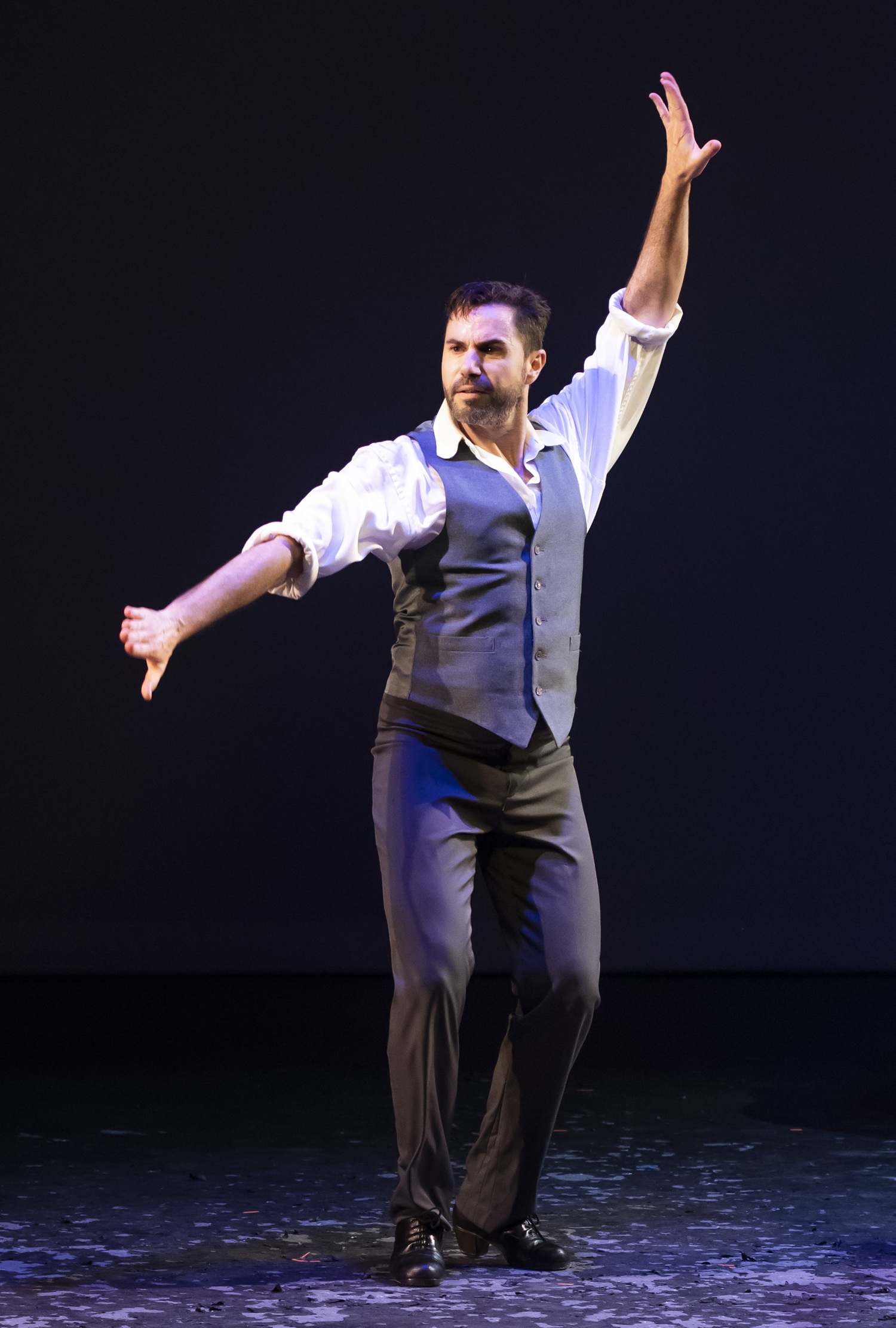 Ballet Flamenco La Rosa principal dancer Jose Maya. (Photo courtesy of Ballet Flamenco La Rosa)