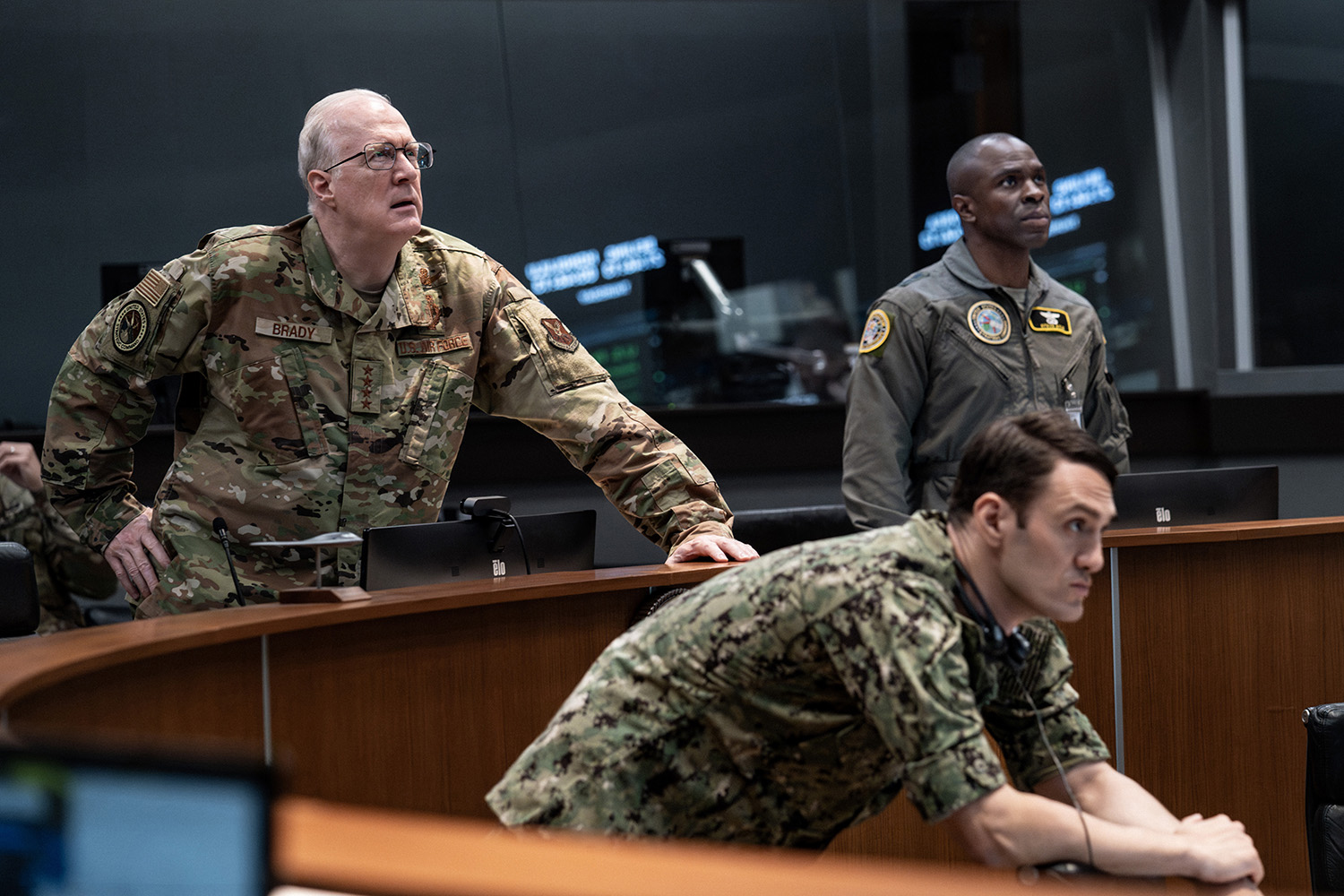 Tracy Letts as Gen. Anthony Brady, Ben Chase as STRATCOM J2 Intelligence Director and Gbenga Akinnagbe as Maj. Gen. Steven Kyle in a scene from 