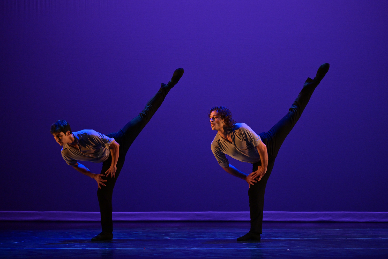 Dimensions Dance Theatre of Miami's Ariel Morilla and Rafael Ruiz (Photo by Simon Soong)