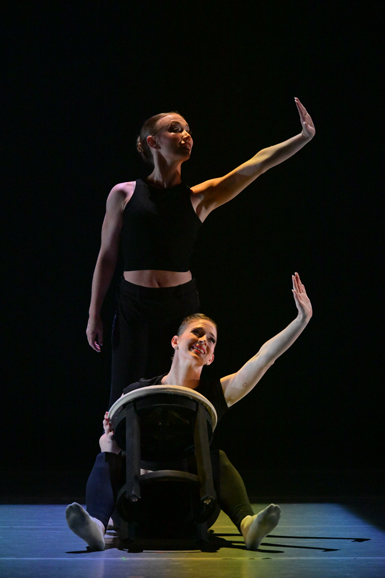Dimensions Dance Theatre of Miami's Chloe Freytag and Selah Oliver. (Photo by Simon Soong)