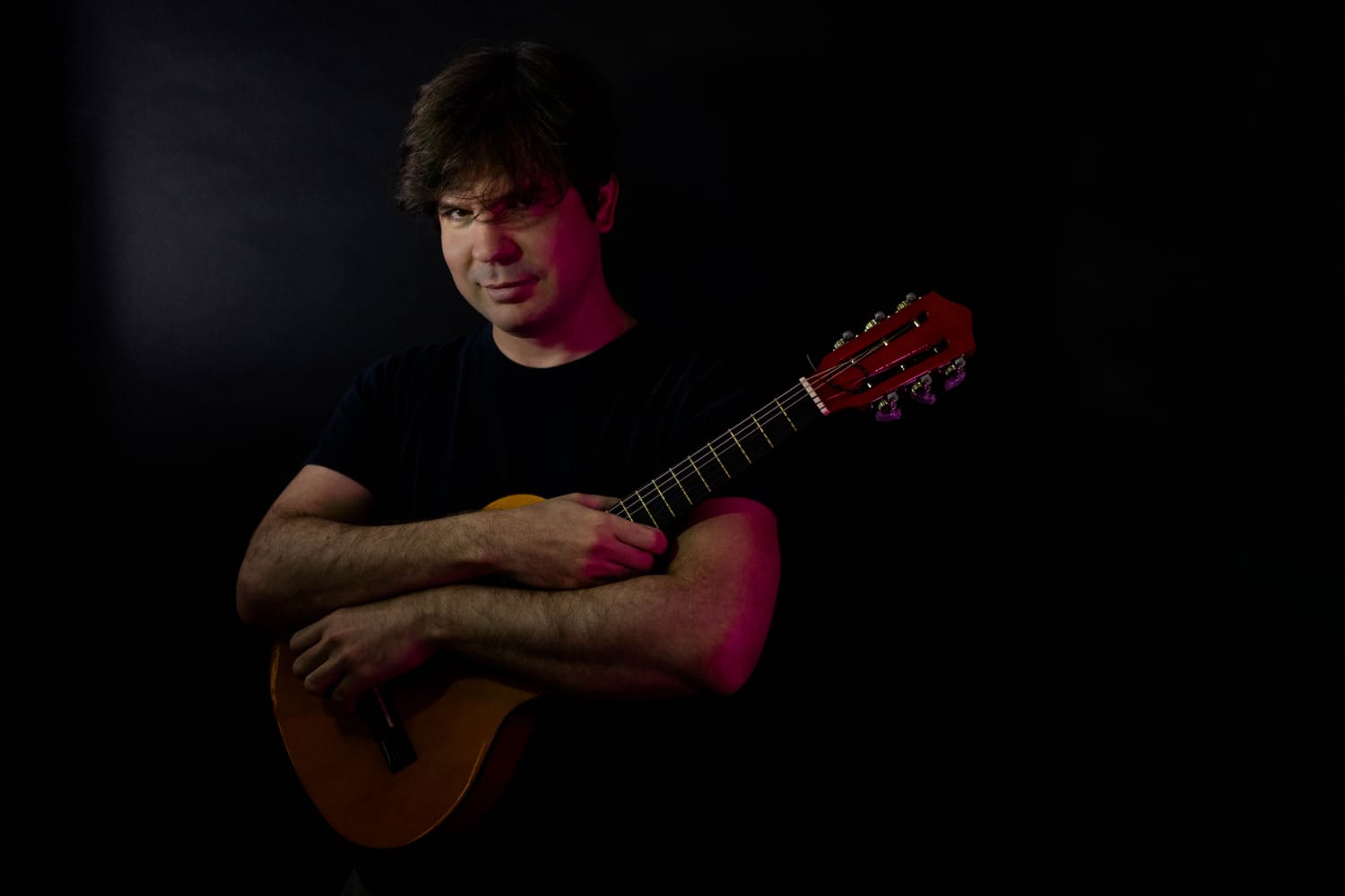Guitarist, composer and arranger Alberto Puerto (Photo Courtesy of  Miri Paez Bolet)