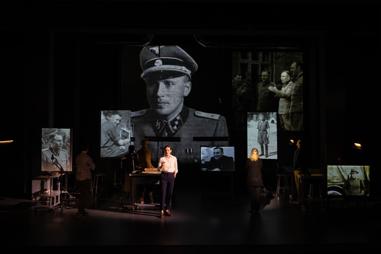 Delia Cunningham and the cast of 