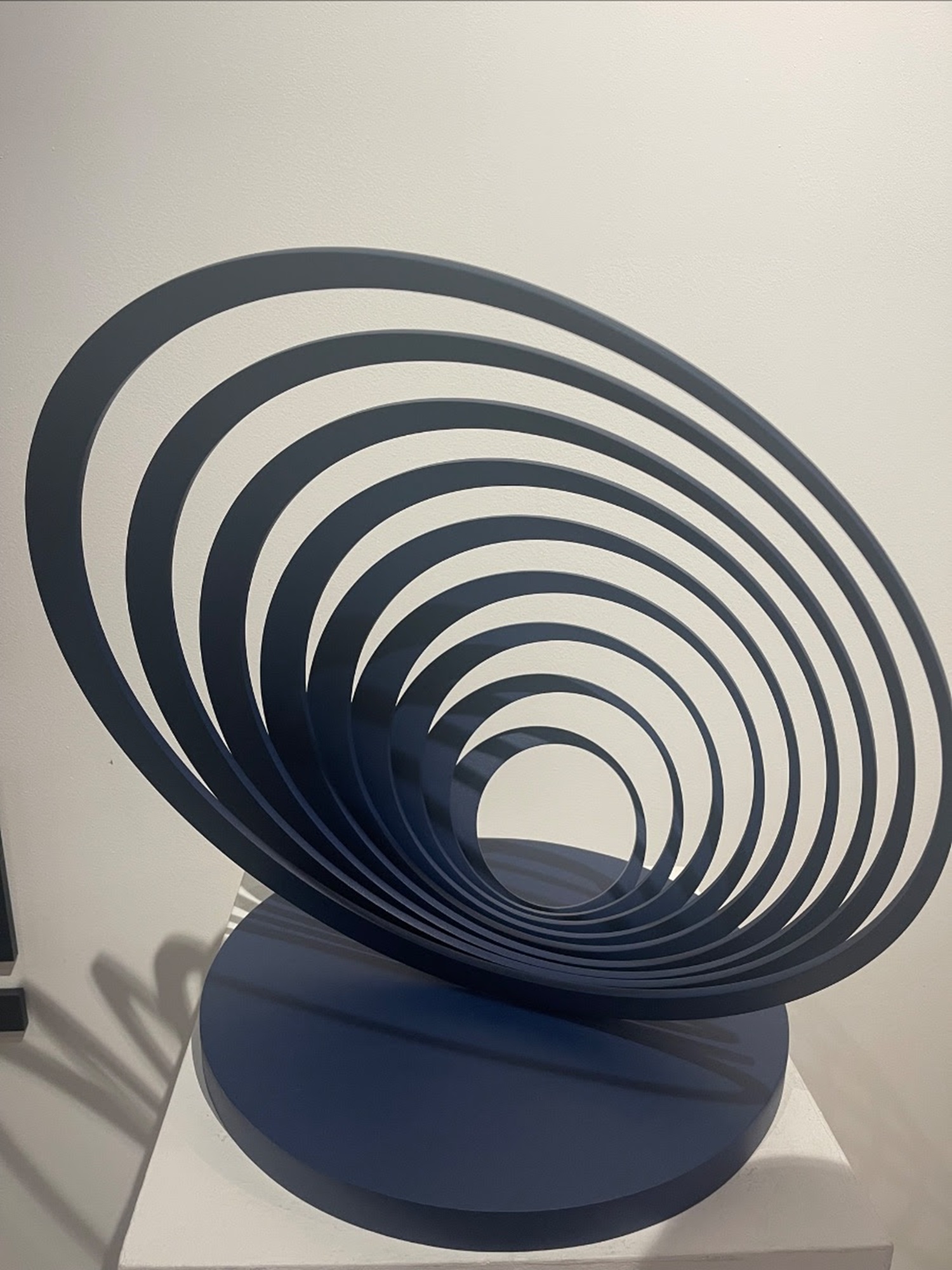 In collaboration with the Fuentes Angarita Collection, Arts Connection Foundation will  present Cosmic Imprints, an exhibition curated by Jorge Hulian of Miami Art Dealers,which features Juanka Valencia, Infinito. (Photo courtesy of ACF)