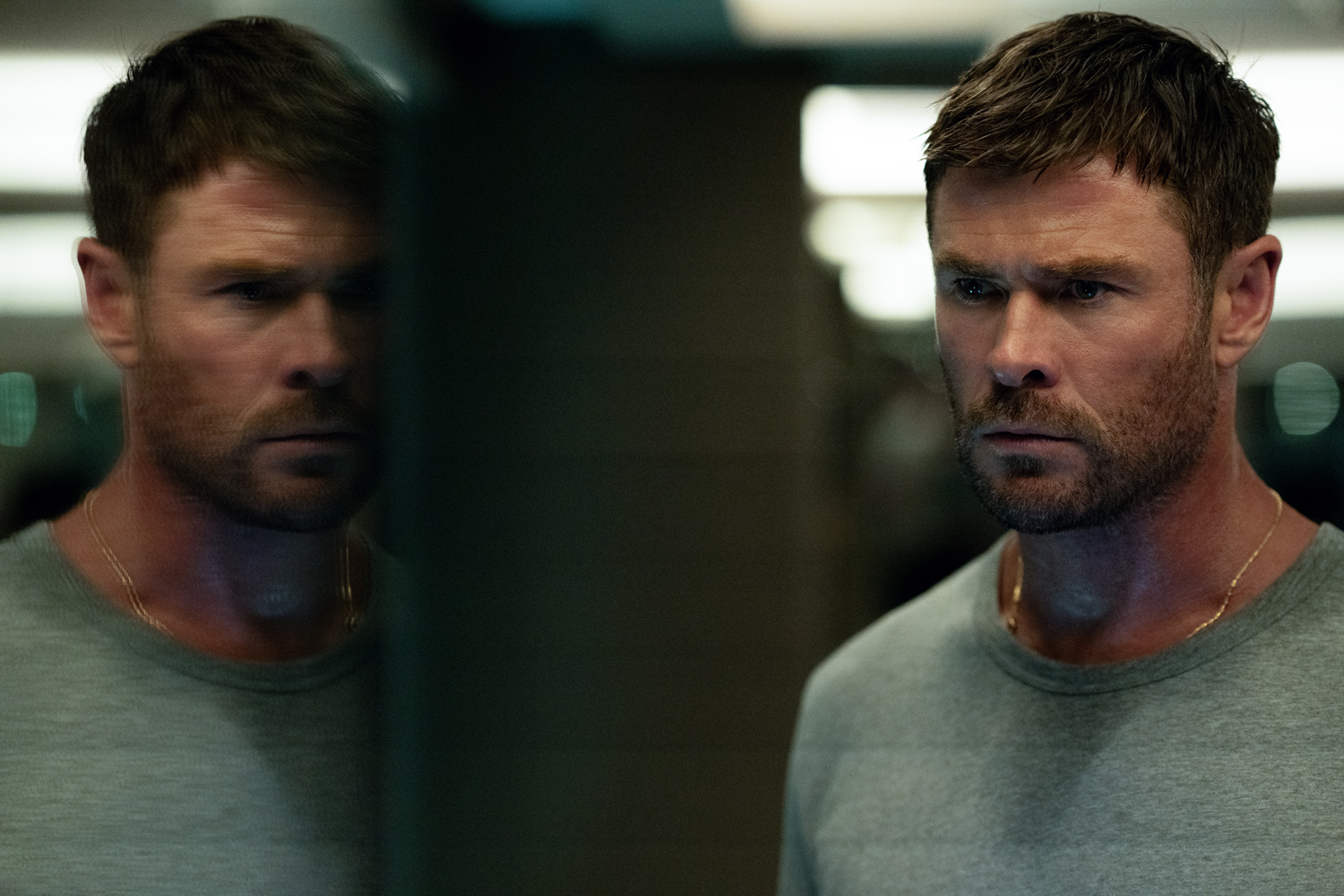 Chris Hemsworth as James Davis in a scene from 