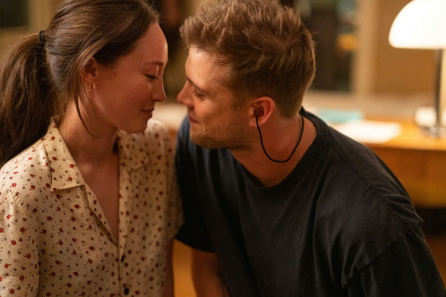 Havana Rose Liu as Ruthie and Leo Woodall as Niki White in a scene from 