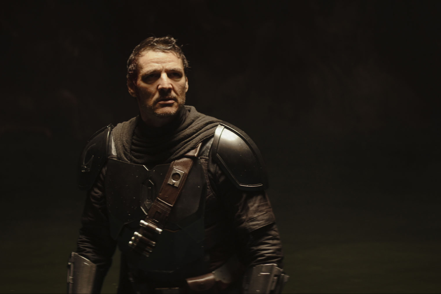 Pedro Pascal as Din Djarin/The Mandalorian in a scene from 