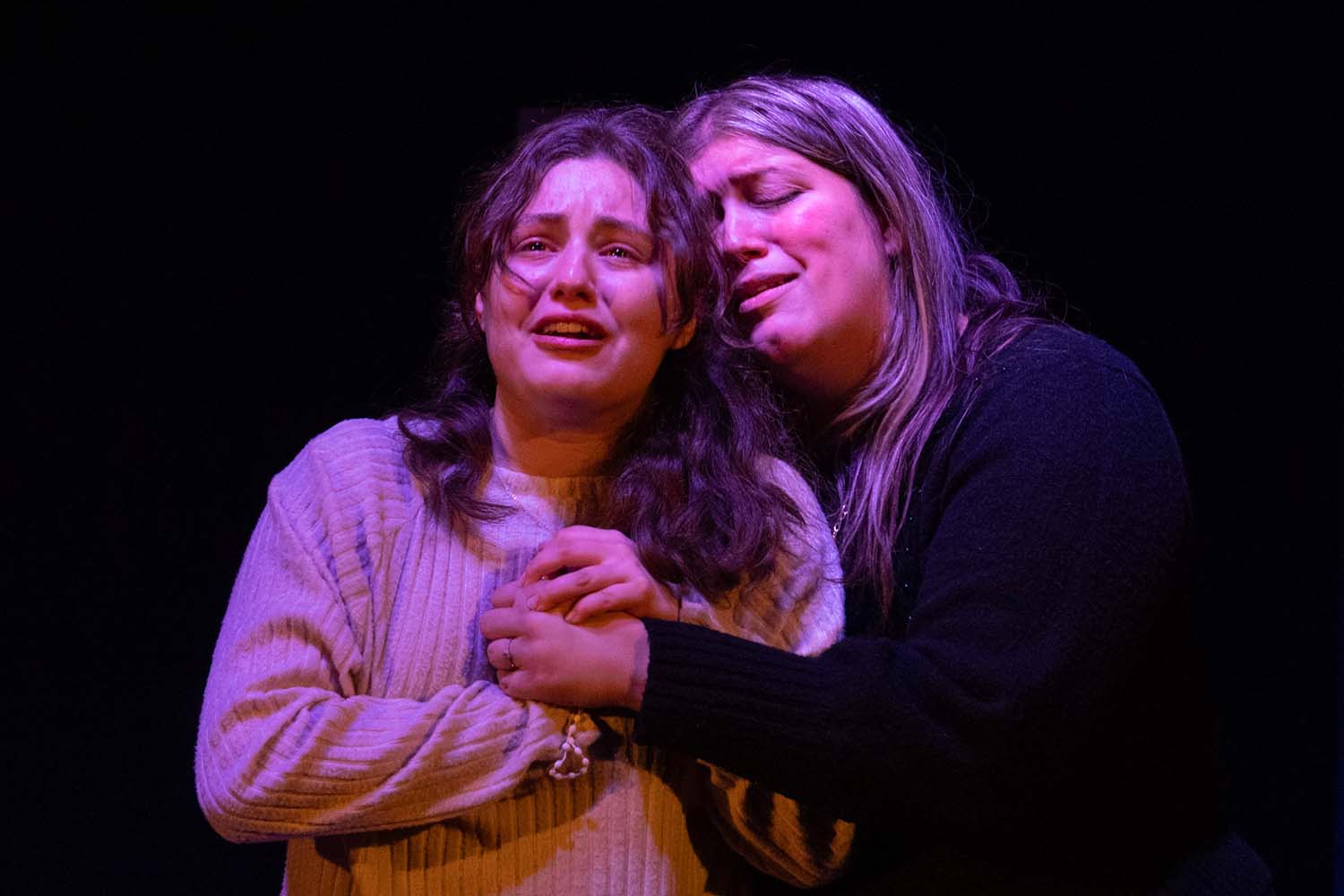 Emma Van Assche as Carrie and Darcy Hernandez-Gil as her fanatical mother. (Photo by Emily Rodriguez)