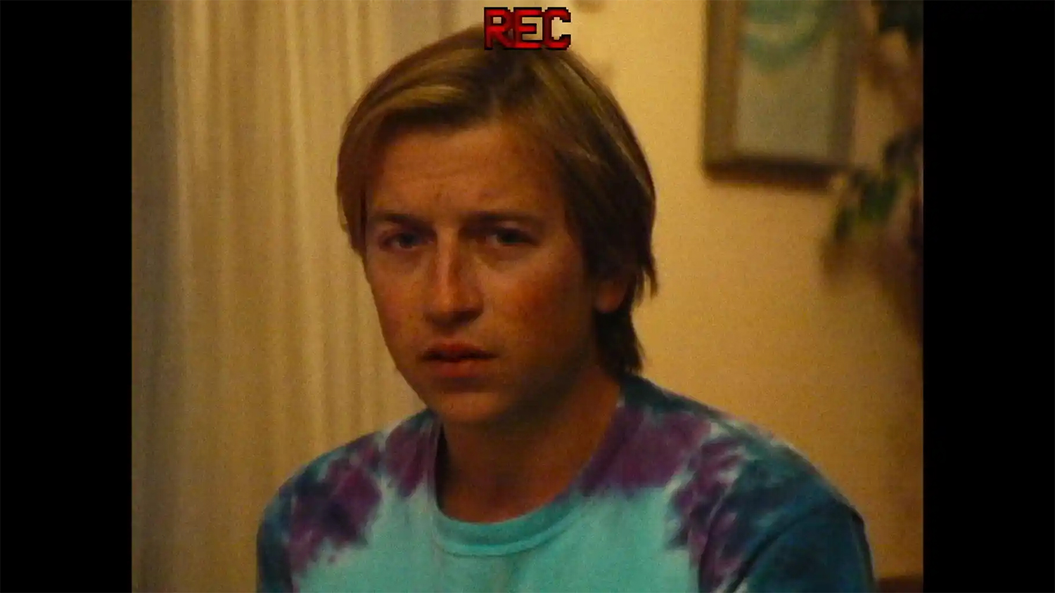 Skyler Gisondo as Dan Plumb in a scene from 