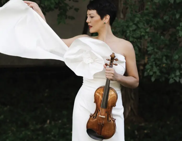 Anne Akiko Meyers plays Márquez's mariachi-inspired Violin Concerto as New World Symphony presents a program that includes Ravel's Boléro on Saturday, Oct. 4 and Sunday, Oct. 5 at New World Center.